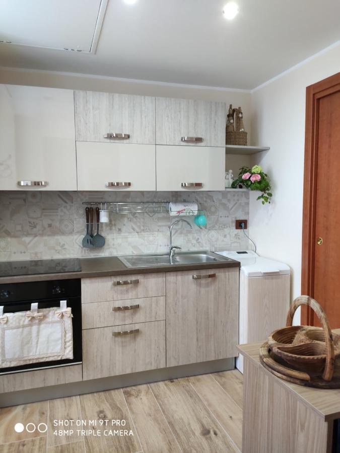 La Casa Delle Sorprese Apartment Trani Bagian luar foto